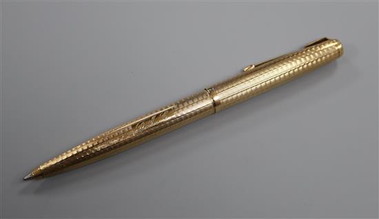 A 1960s 9ct gold cased Parker pen.
